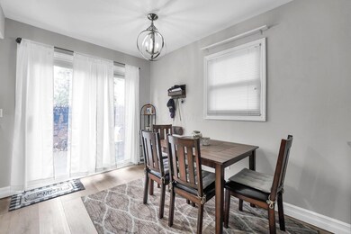 7-web-or-mls-4762-merrifield-pl