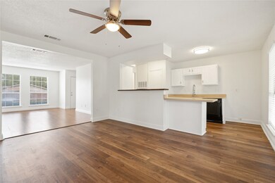 3021 Dupree St, Irving, TX 75062 - photo 6