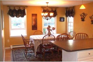 16 Magnolia Dr, Rockland, MA 02370 - photo 3