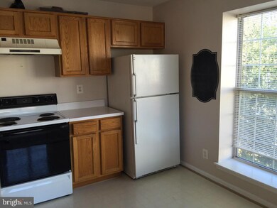 8206 Winstead Place unit 204, Manassas, VA 20109 - photo 5