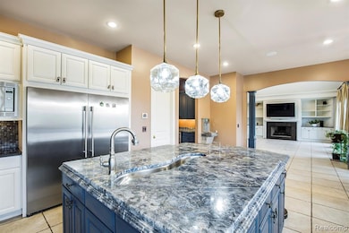 8301 Misty Meadows unit 41, Grand Blanc, MI 48439 - photo 6