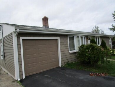 27 Ellison St, Cranston, RI 02920 - photo 3