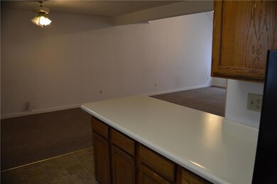 2177 Galaxy Dr, Franklin, IN 46131 - photo 5