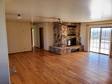 19700 W Verde Hills Dr, Wickenburg, AZ 85390 - photo 7