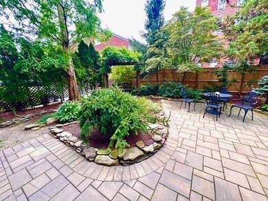 24 Chatham St unit 1R, Cambridge, MA 02139 - photo 3