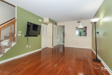 27 Wenlock Rd, Dorchester, MA 02122 - photo 6