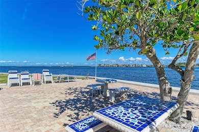 611 Gulf Dr N unit D27, Bradenton Beach, FL 34217 - photo 7