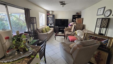 6174 NW 183rd Ln, Hialeah, FL 33015 - photo 3