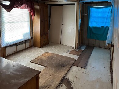 1607 Faye St, Lakeland, FL 33803 - photo 4