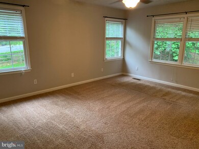 3201 Titanic Dr, Stafford, VA 22554 - photo 6