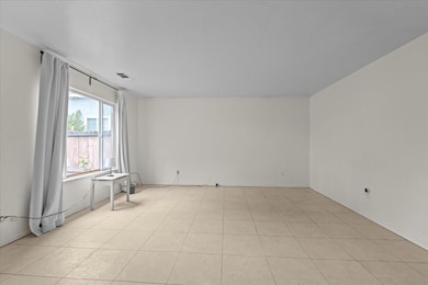 336 S Airport Way, Stockton, CA 95205 - photo 4