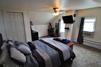 29 E 3rd St, Jim Thorpe, PA 18229 - photo 5