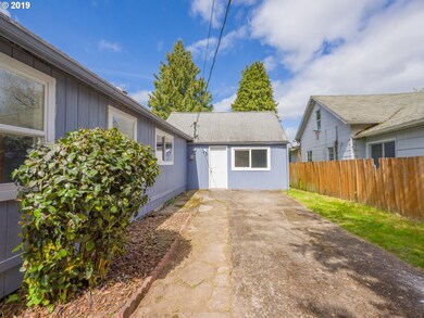 2035 36th Ave, Longview, WA 98632 - photo 3