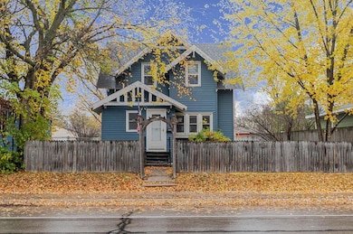 Welcome to 820 33rd Ave N!