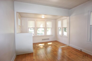 210 S Elmwood Ave, Waukegan, IL 60085 - photo 4