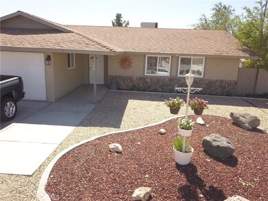 14147 Apple Creek Dr, Victorville, CA 92395 - photo 6