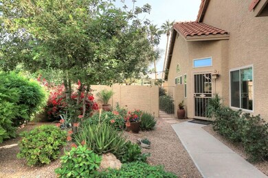 Front Entry & Courtyard