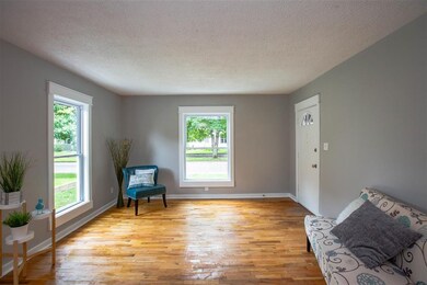 1023 Pierre St, Manhattan, KS 66502 - photo 4