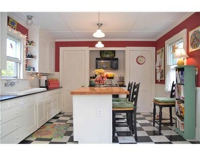 75 Spring St, Yarmouth, ME 04096 - photo 3