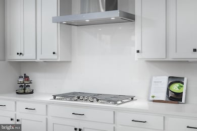 1219 Bear Branch Rd, Laurel, MD 20708 - photo 4