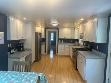 12 Lexington St, Stoneham, MA 02180 - photo 7