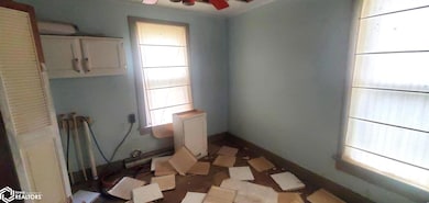 702 N Cherry St, Creston, IA 50801 - photo 7