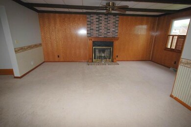 family room 2
