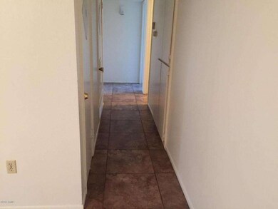 8110 W Flower St, Phoenix, AZ 85033 - photo 6