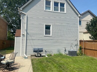 unlisted-address, Forest Park, IL 60130 - photo 7