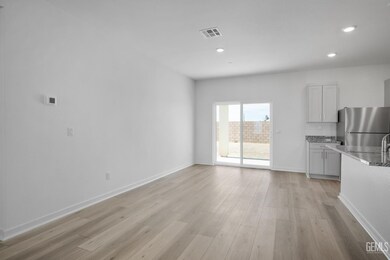 5106 Beaverhead Ave, Bakersfield, CA 93306 - photo 5