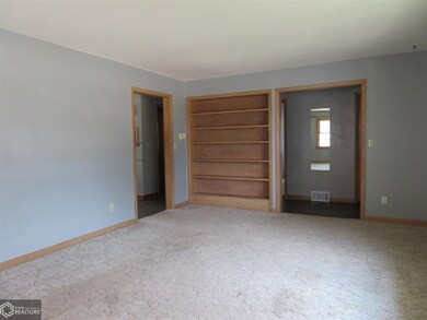 605 5th Ave NE, Clarion, IA 50525 - photo 3