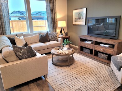 2979 V St, Springfield, OR 97477 - photo 6