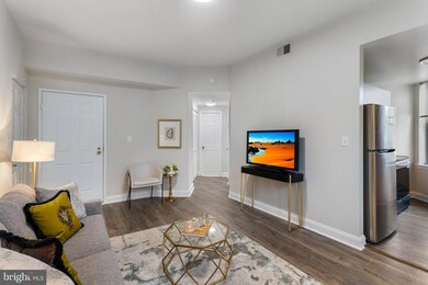 Williamsburg Condominium unit 305, Washington, DC 20009 - photo 5