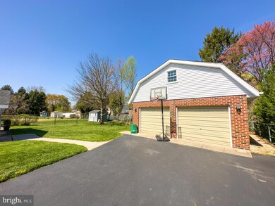 403 Sir Galahad Dr, Brookhaven, PA 19015 - photo 6