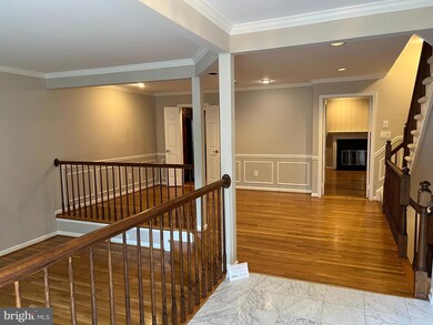 10783 Brewer House Rd, Rockville, MD 20852 - photo 6