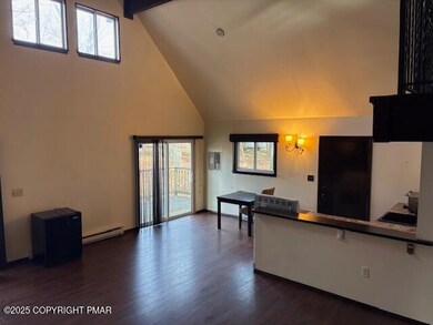 1095 Deer Run E, Pocono Ranch Lands, PA 18324 - photo 4