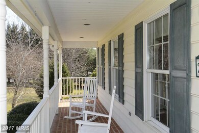 22710 Wildcat Rd, Germantown, MD 20876 - photo 2