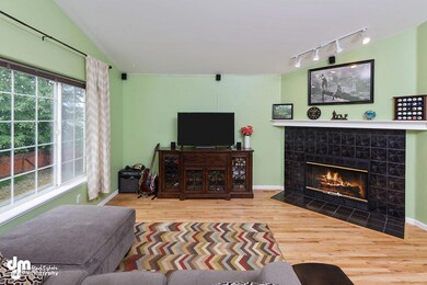 Living Room_CG_5572-SMALL