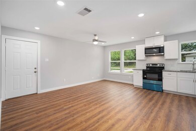 8705 Bertwood St unit A, Houston, TX 77016 - photo 3