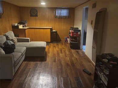 10705 Saint Stephen Ln, Saint Ann, MO 63074 - photo 7