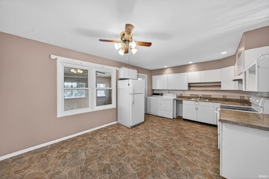 56611 Miller Dr, Elkhart, IN 46516 - photo 7