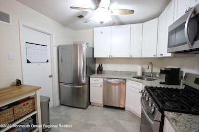 166 Frontier Way unit 6, Tinton Falls, NJ 07753 - photo 7