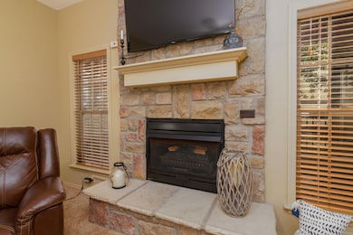 1201GolfDrUnit2ReedsSpringMO-10