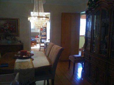 6147 N Sacramento Ave, Chicago, IL 60659 - photo 7