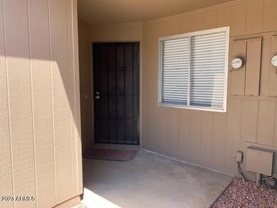 13833 N Thunderbird Blvd unit 17H, Sun City, AZ 85351 - photo 2