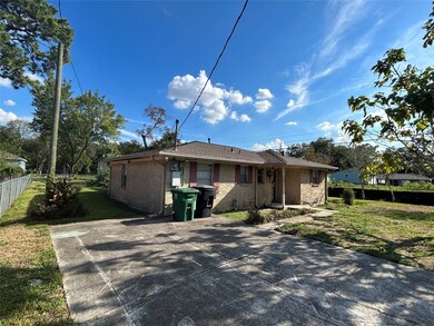 8502 Spaulding St, Houston, TX 77016 - photo 2