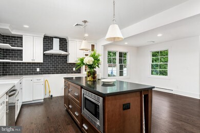 245 Springhouse Ln, Moorestown, NJ 08057 - photo 7