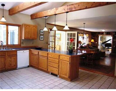 2 Roos Hill Dr, Freeport, ME 04032 - photo 2