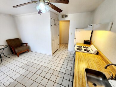 2333 Morehead Ave unit 8, El Paso, TX 79930 - photo 6