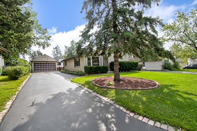 1027 Tacoma St, Carpentersville, IL 60110 - photo 3